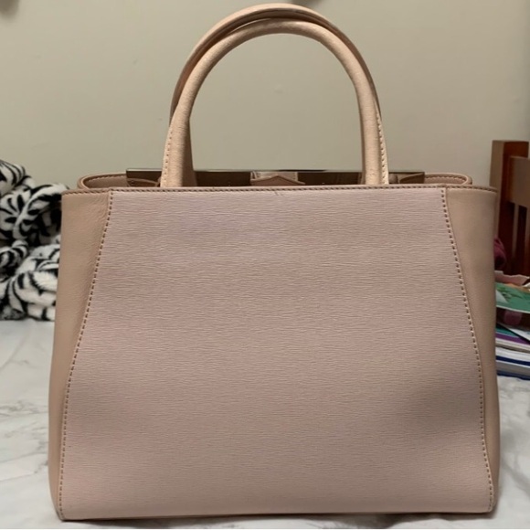 Fendi Handbags - Authentic Fendi woman bag